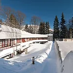 Bedriska Wellness & 4*