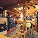 Bedriska Wellness & 4* Szpindlerowy Młyn