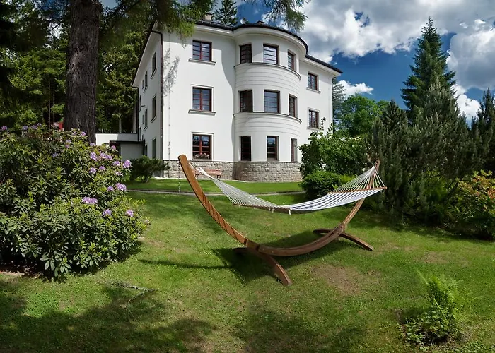 ホテル Bedriska Wellness &